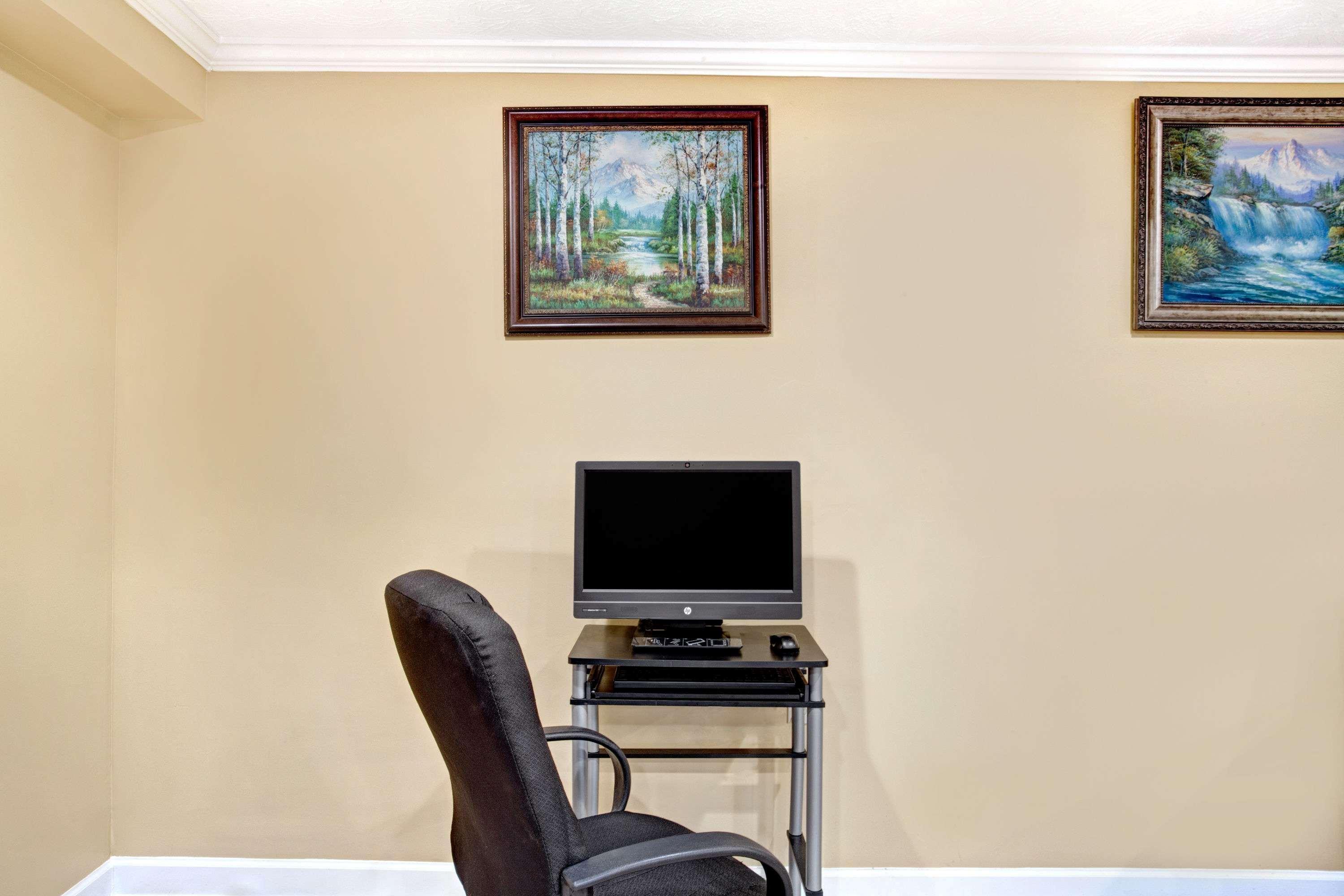 Super 8 By Wyndham Whites Creek/ Nashville Nw Area Екстер'єр фото